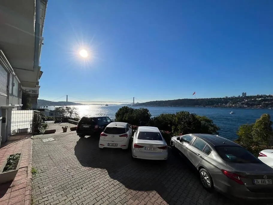 Apartamento Bosphorus Waterfront Flat, Cengelkoey Estambul 0*,  Turquía