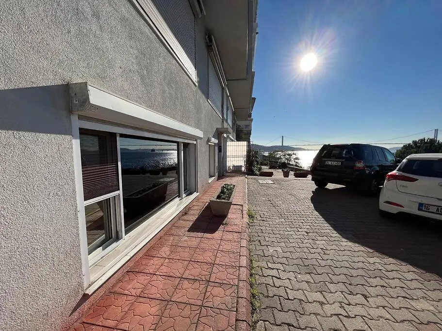 Apartamento Bosphorus Waterfront Flat, Cengelkoey Estambul
